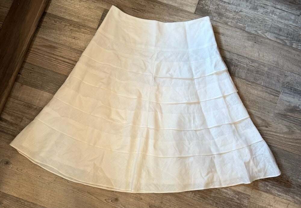 Talbots Tiered Linen Skirt Size 6P White